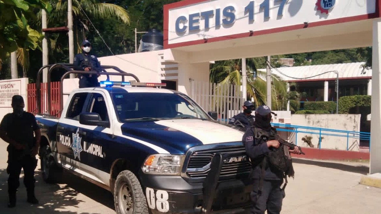 Capacitarán a policías municipales de Coyuca de Benítez ante acusaciones de violaciones a Derechos Humanos