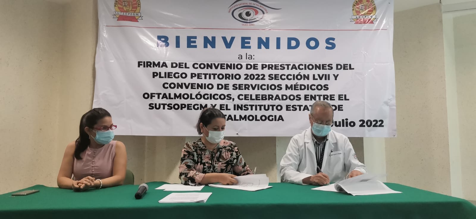 Firman convenio Instituto Estatal de Oftalmología y el sindicato de Organismos Públicos Descentralizados