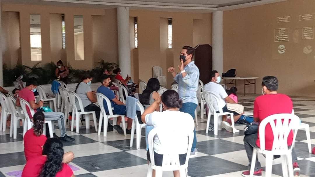 Imparten en Atoyac de Álvarez taller emocional a profesores de cuatro municipios de Guerrero