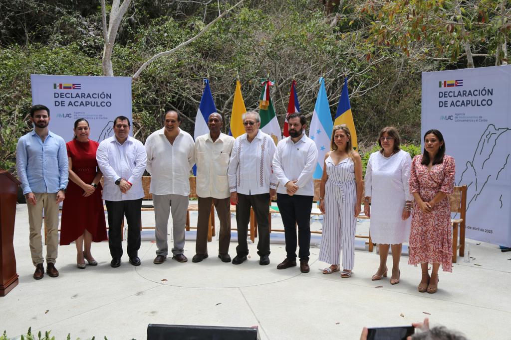 México, Colombia y Cuba firman la “Declaración de Acapulco”, para fortalecer la regulación sanitaria