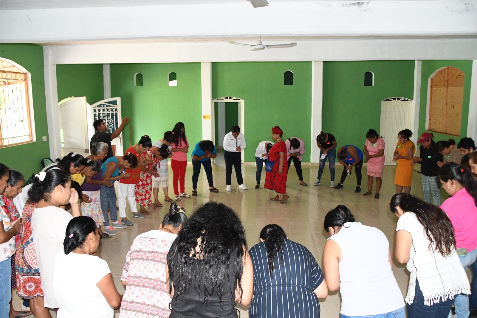 La SEMUJER inició los talleres comunitarios sobre Derechos Agrarios de las mujeres en Atoyac