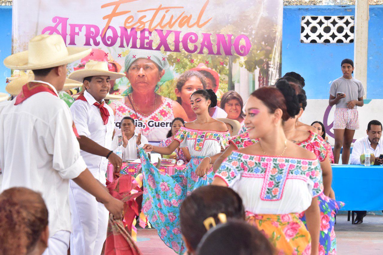 Se realizó el Festival Afromexicano», en Marquelia para festejar el cuarto Aniversario de la Reforma Constitucional