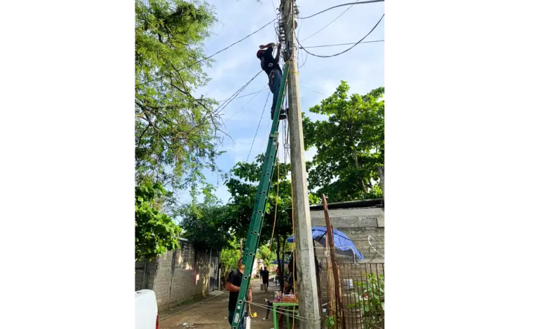 Brilla gestión de Jacko Badillo con el programa Alumbrando Acapulco