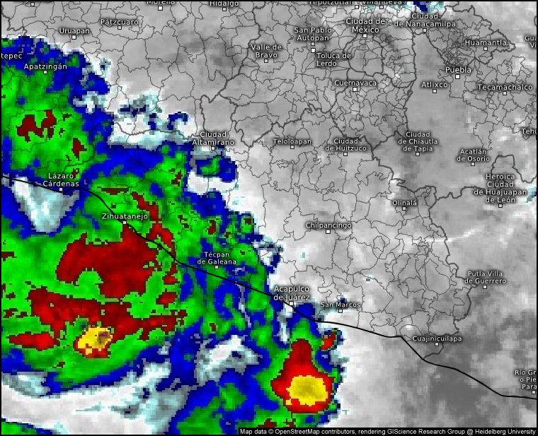 La Tormenta Tropical Max tocó tierra este medio día del lunes en el municipio de Petatlán