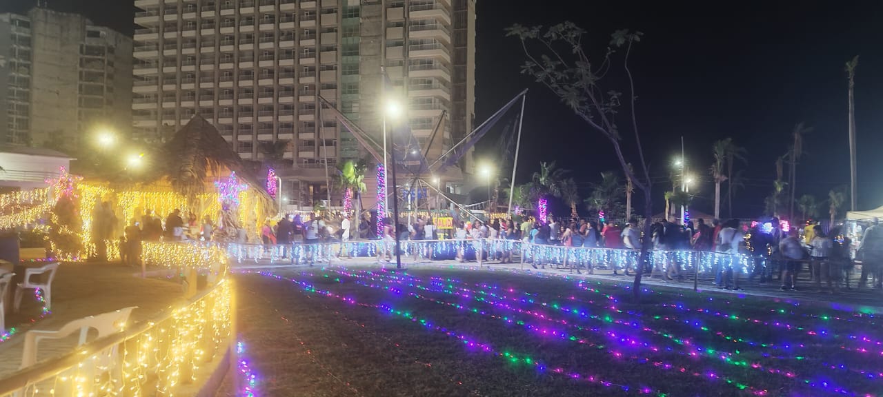 Parque Papagayo invita a disfrutar de la Gala de Pirotecnia de fin de año en la Villa Navideña