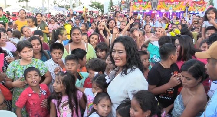 «Vengo a plantar la semilla del amor en el corazón de las niñas y los niños, está viva la luz en Acapulco», aseguró Abelina López Rodríguez.