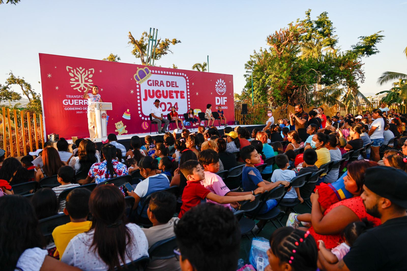 Continúa la Gira del Juguete 2024, ahora en el puerto de Acapulco