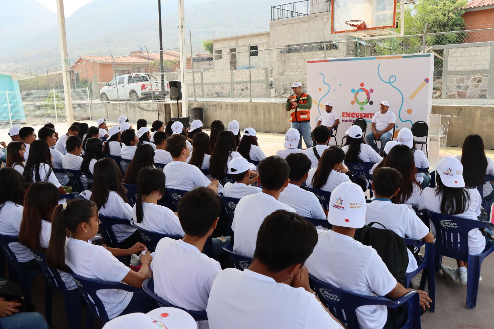 Media Luna lleva a cabo sexto Encuentro Participativo Juvenil en Cocula y Eduardo Neri