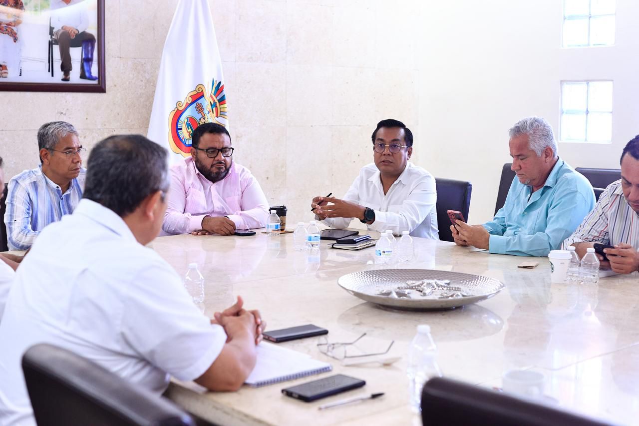 Gobierno de Evelyn Salgado establece coordinación y atención inmediata con cámaras empresariales y sector productivo para fortalecer la seguridad en Acapulco