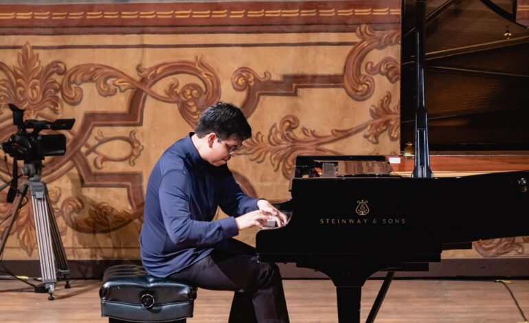 Obtiene guerrerense el segundo lugar en el VI Concurso Nacional de Piano de la Universidad de Guadalajara 2024