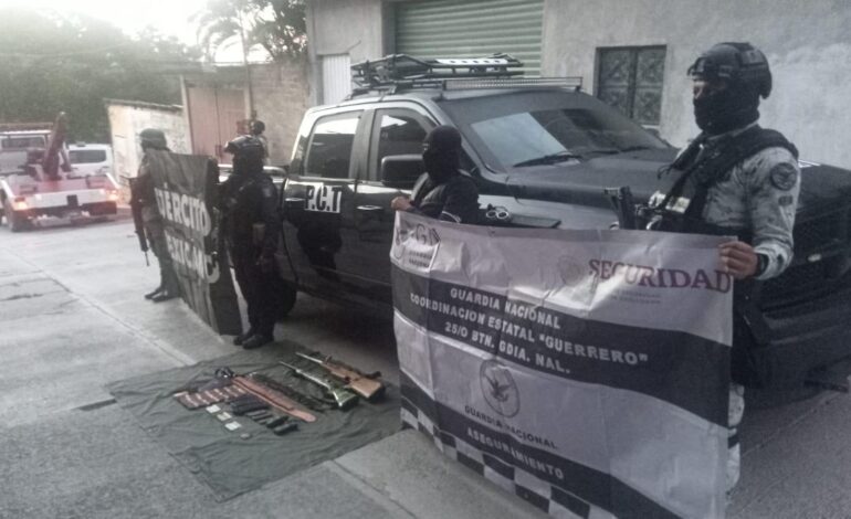 Ejército Mexicano decomisa armas de alto poder, equipo de radiocomunicación, vehículo en Teloloapan, Guerrero