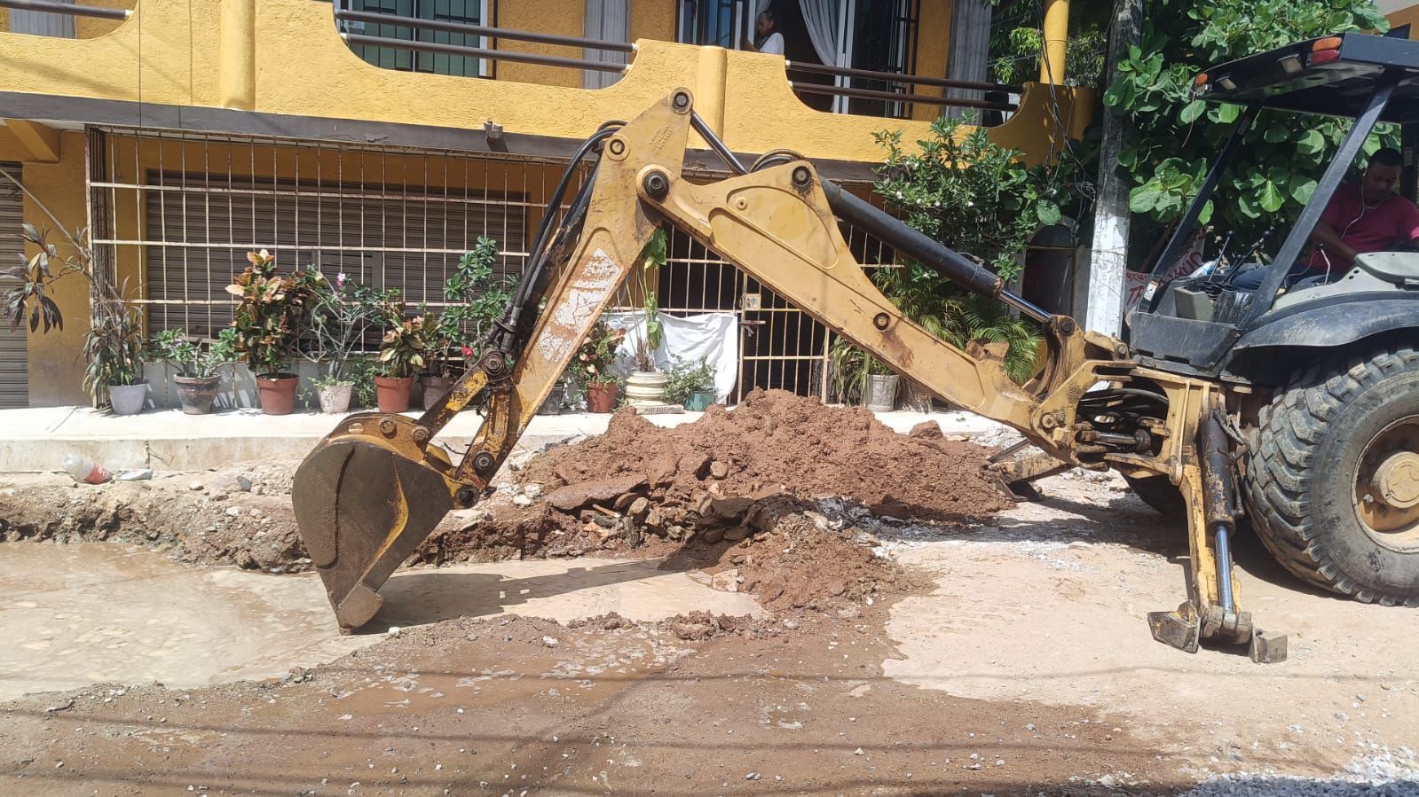 Redobla CAPAMA reparación de fugas de agua potable