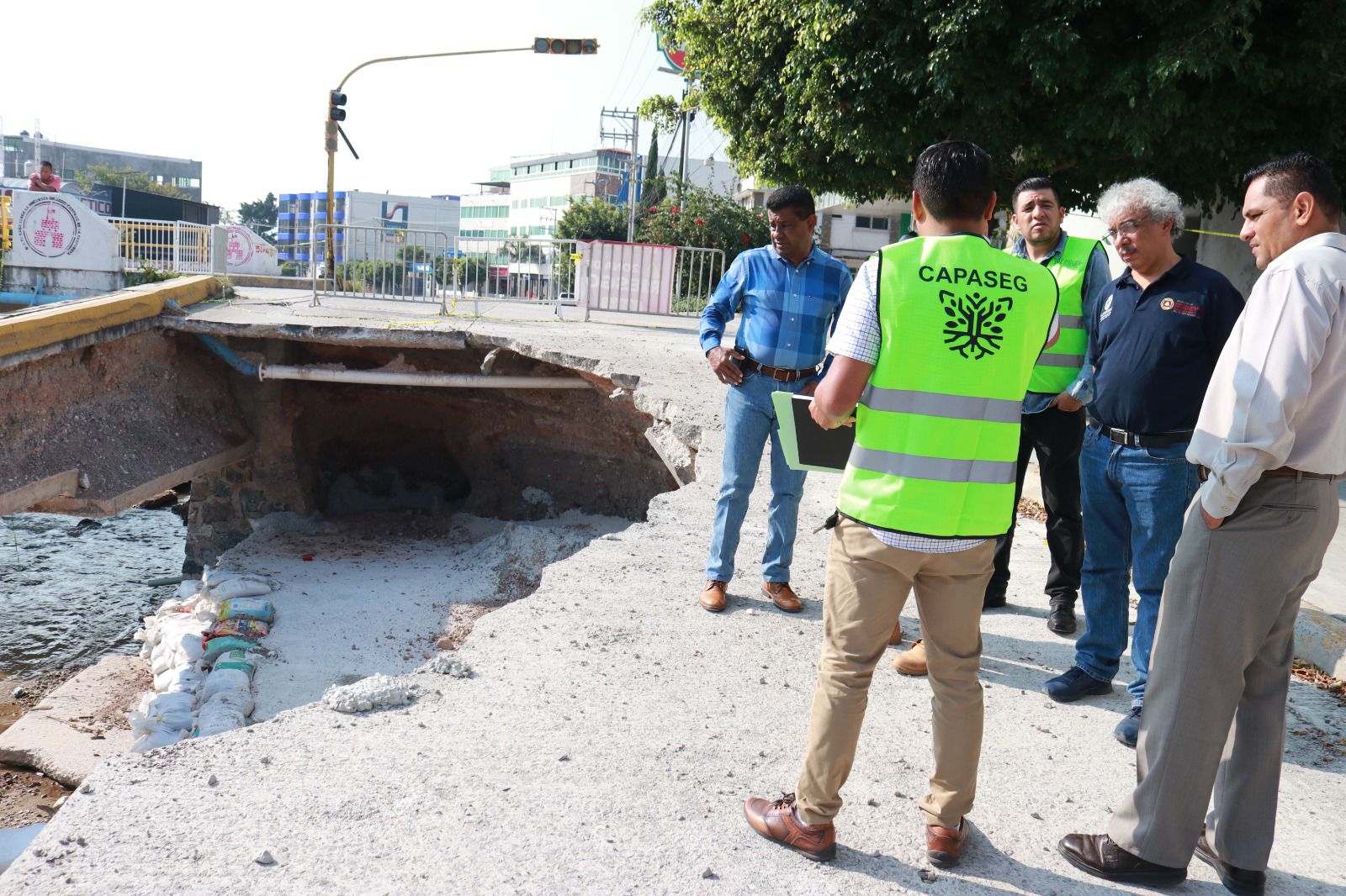 Gobierno del estado supervisa zonas afectadas previo a los trabajos de reconstrucción del encauzamiento Huacapa en Chilpancingo