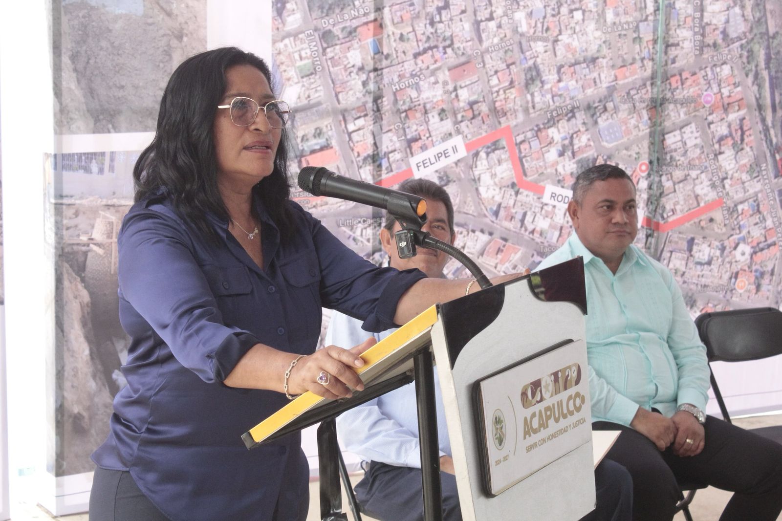 Inaugura Abelina López Rodríguez colector en Rodrigo de Triana y atarjea sanitaria