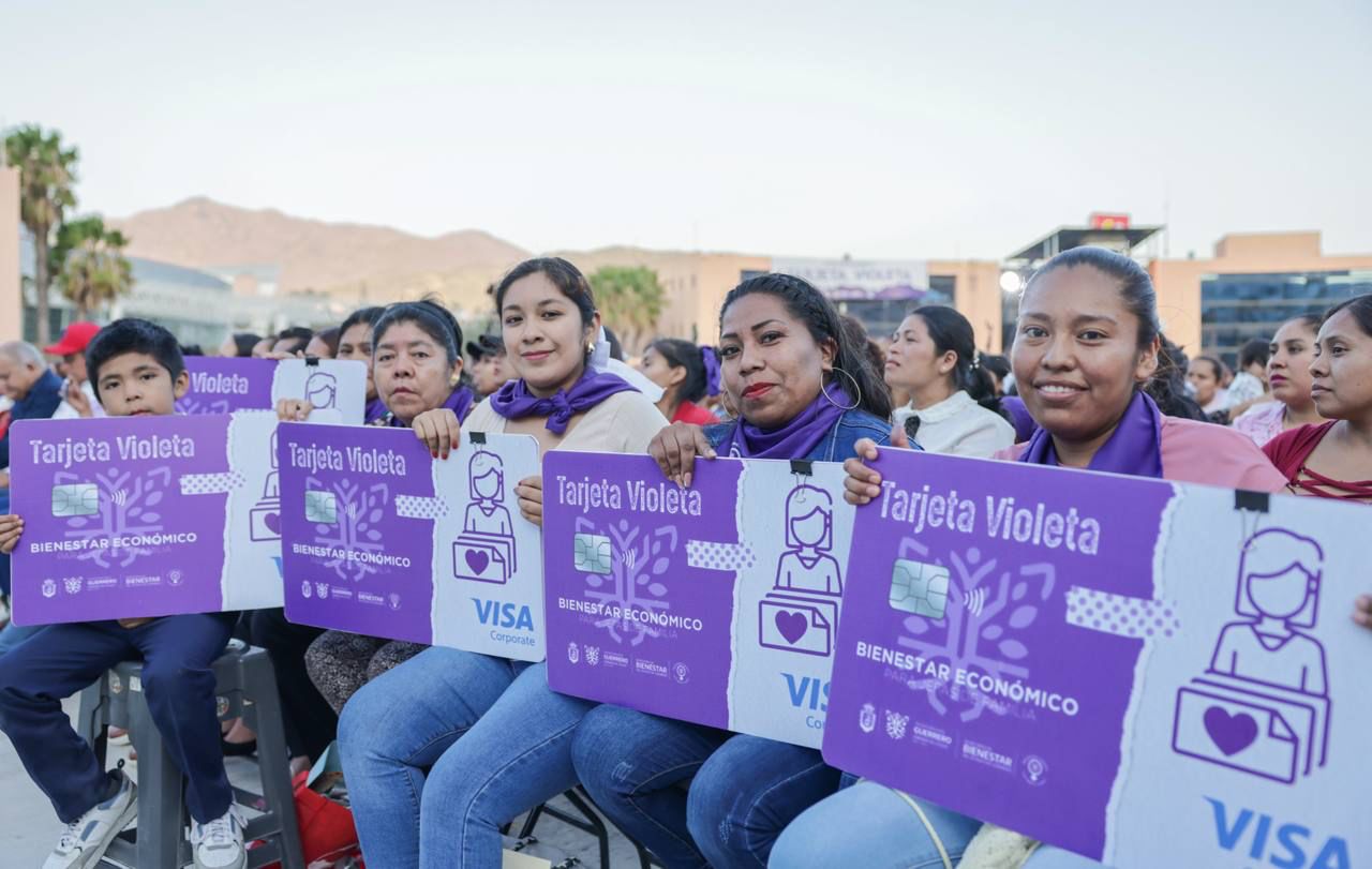 Evelyn Salgado cumple con el bienestar de las mujeres: entrega casi 4 mil Tarjetas Violeta en Chilpancingo y Eduardo Neri